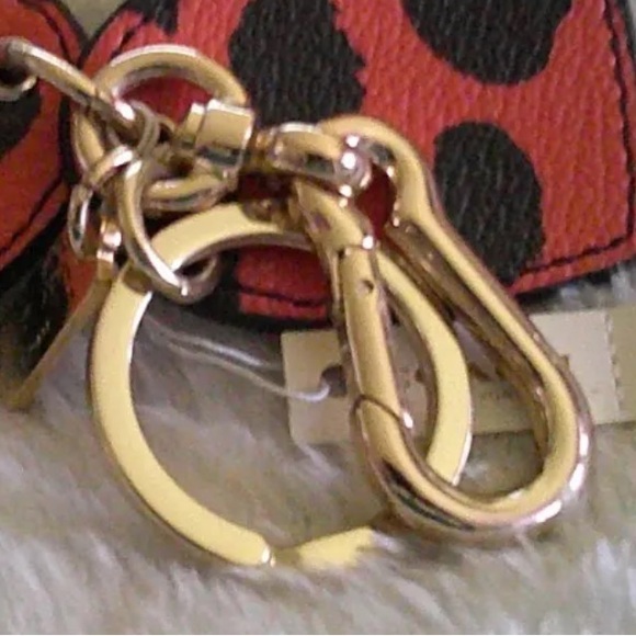 Coach NWT Leather Double Heart Mirror in Leopard Print Bag Charm Keychain - Picture 9 of 11
